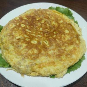 J03 肉碎煎蛋 Minced Pork Omelette