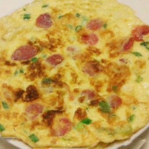 J06 腊肠煎蛋 Chinese Sausage Omelette